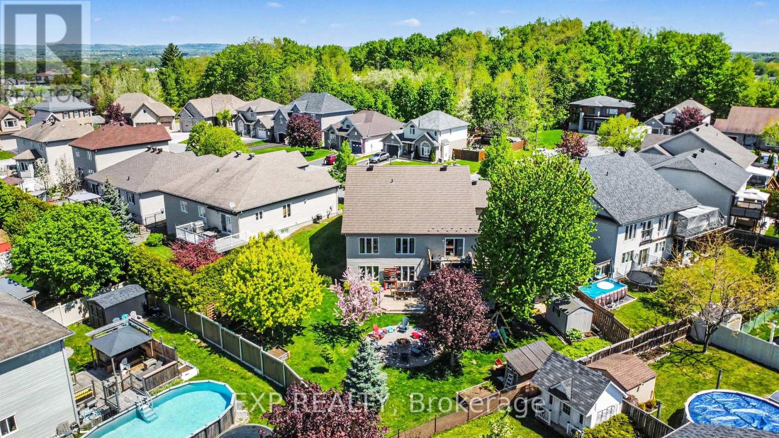 217 JASPER CRESCENT - 44