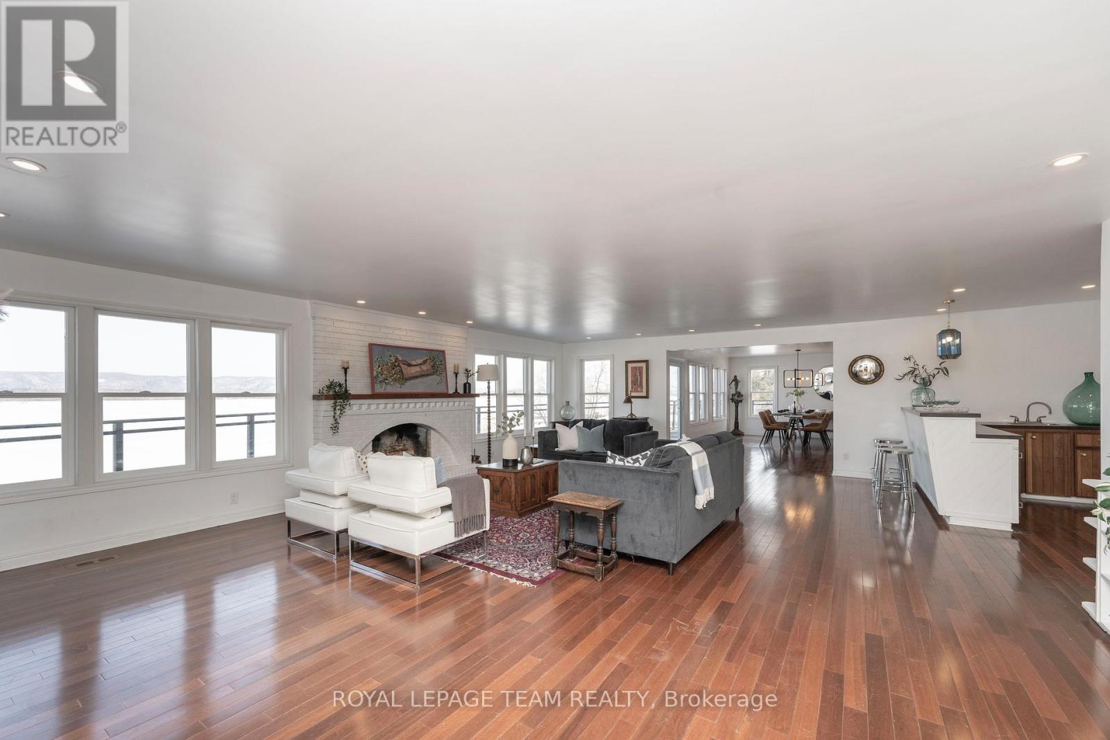 220 VANCES SIDE ROAD - 5