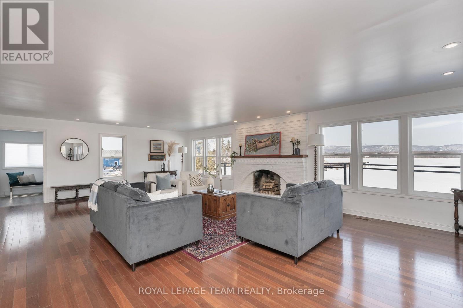 220 VANCES SIDE ROAD - 7