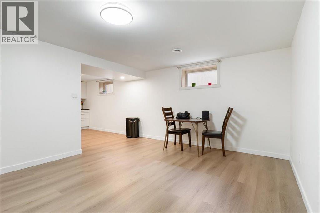 9904 85 Avenue - 7