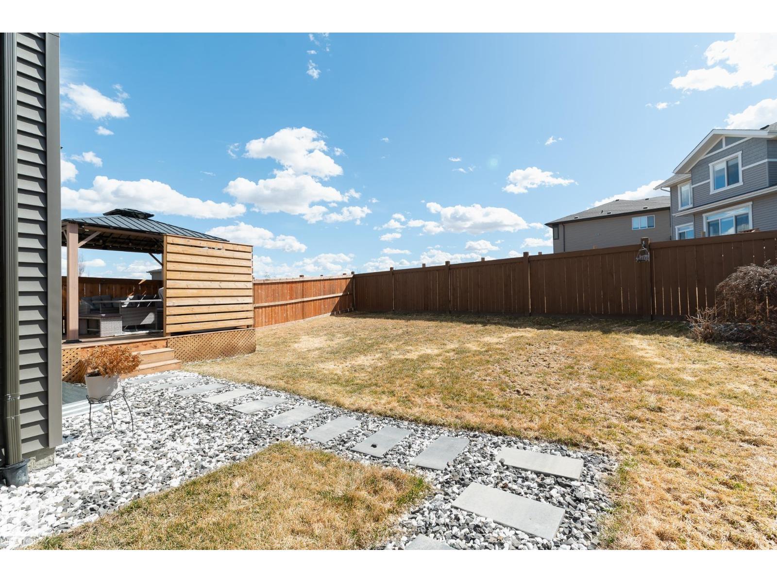 2126 GRAYDON HILL CR SW - 37