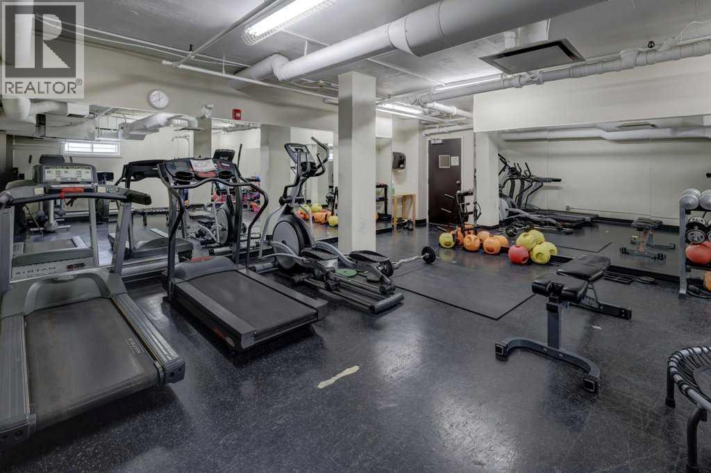 #905 733 14 Avenue SW - 23