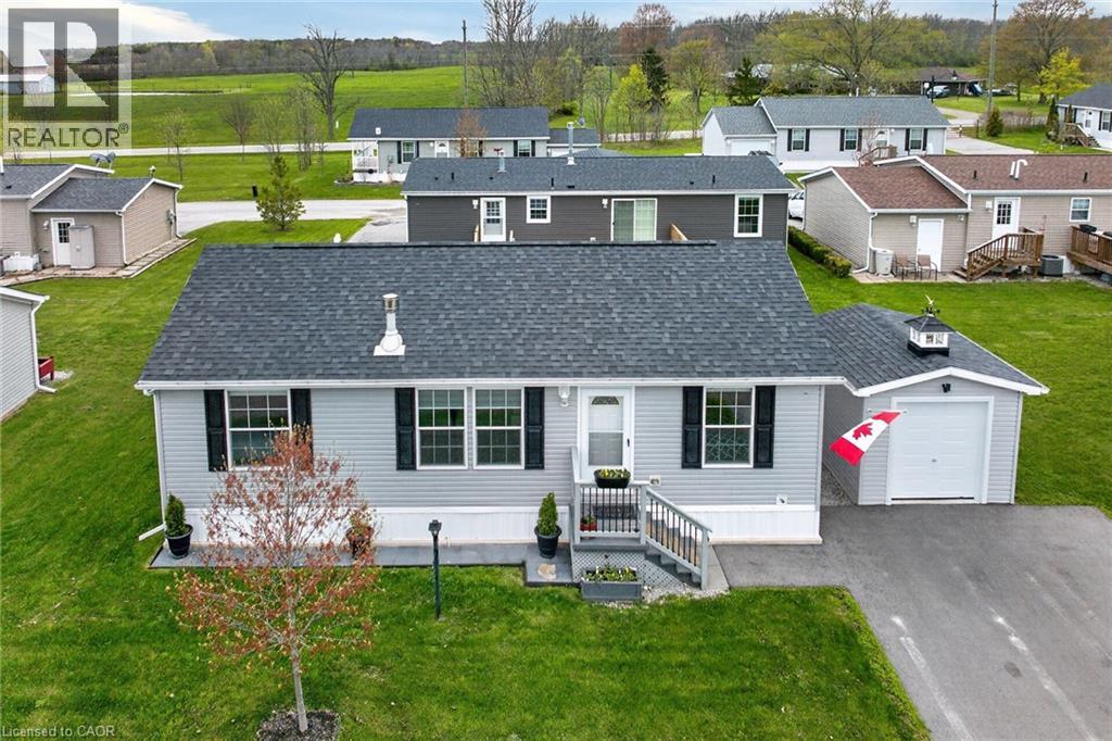 19 SILVER ASPEN Drive - 2