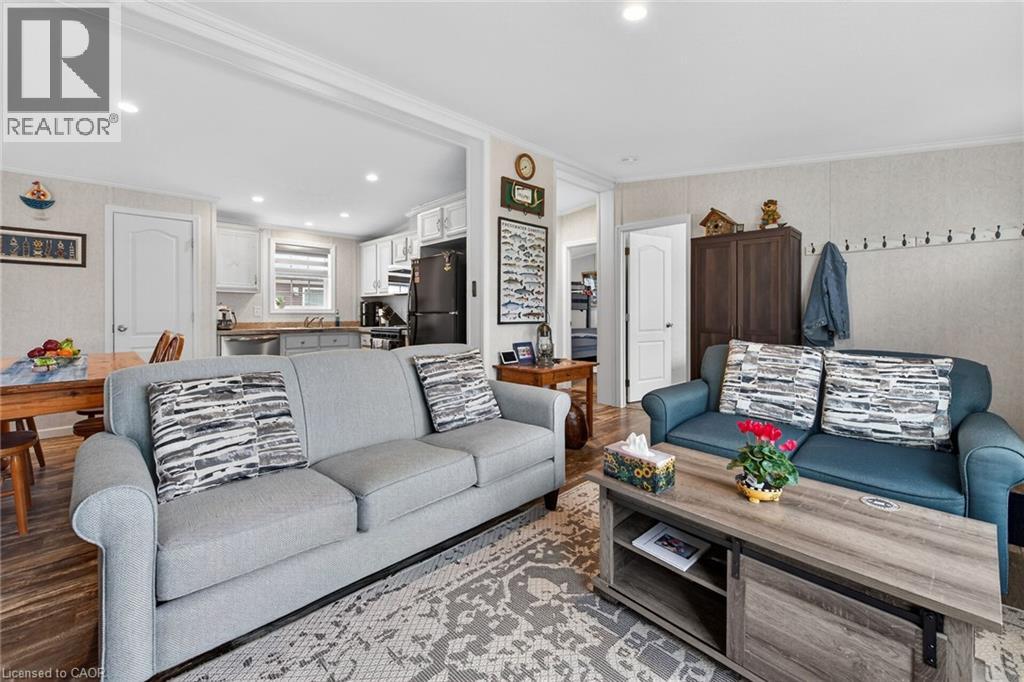 19 SILVER ASPEN Drive - 8