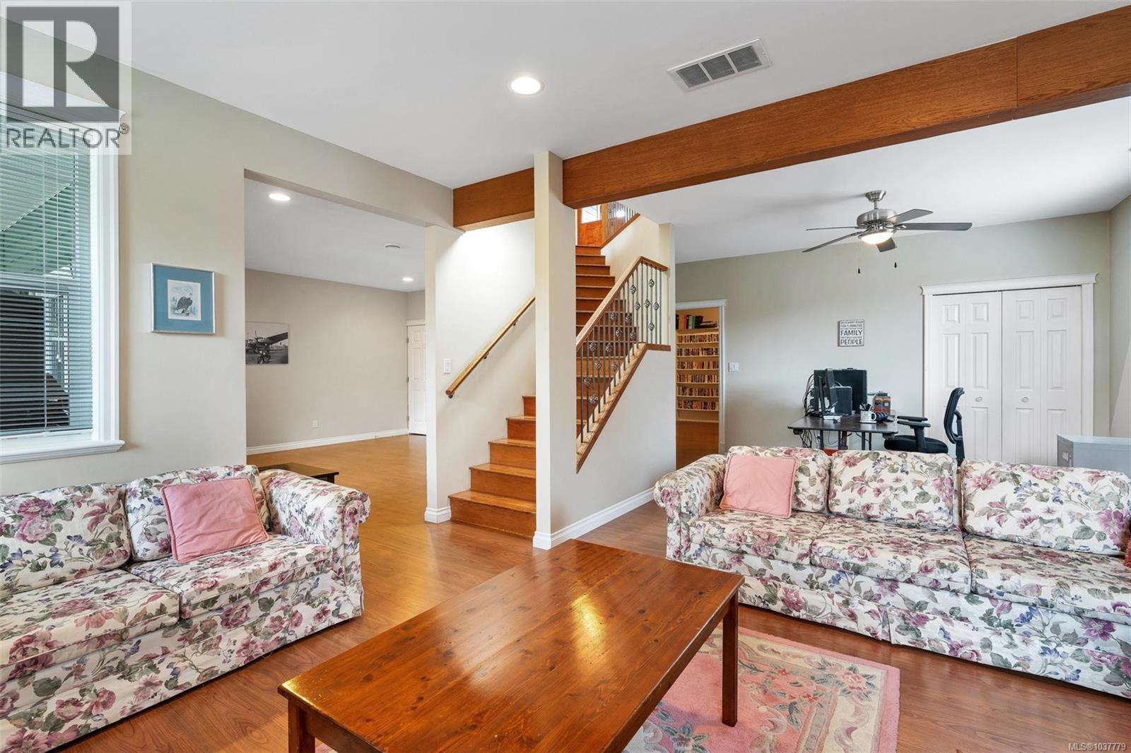 2348 Coopers Hawk Rise, Mill Bay
