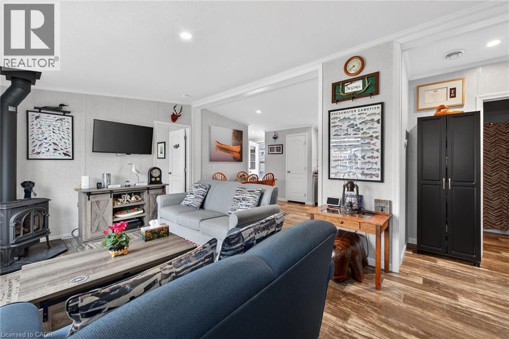 19 SILVER ASPEN Drive - 27