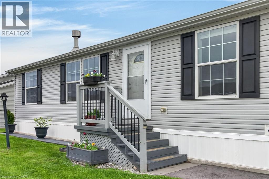 19 SILVER ASPEN Drive - 34