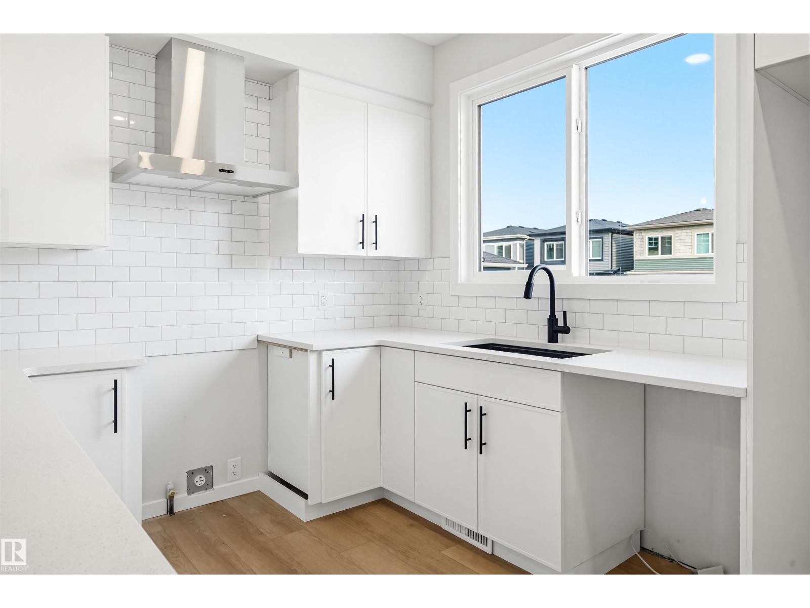22429 83A Avenue NW - 12