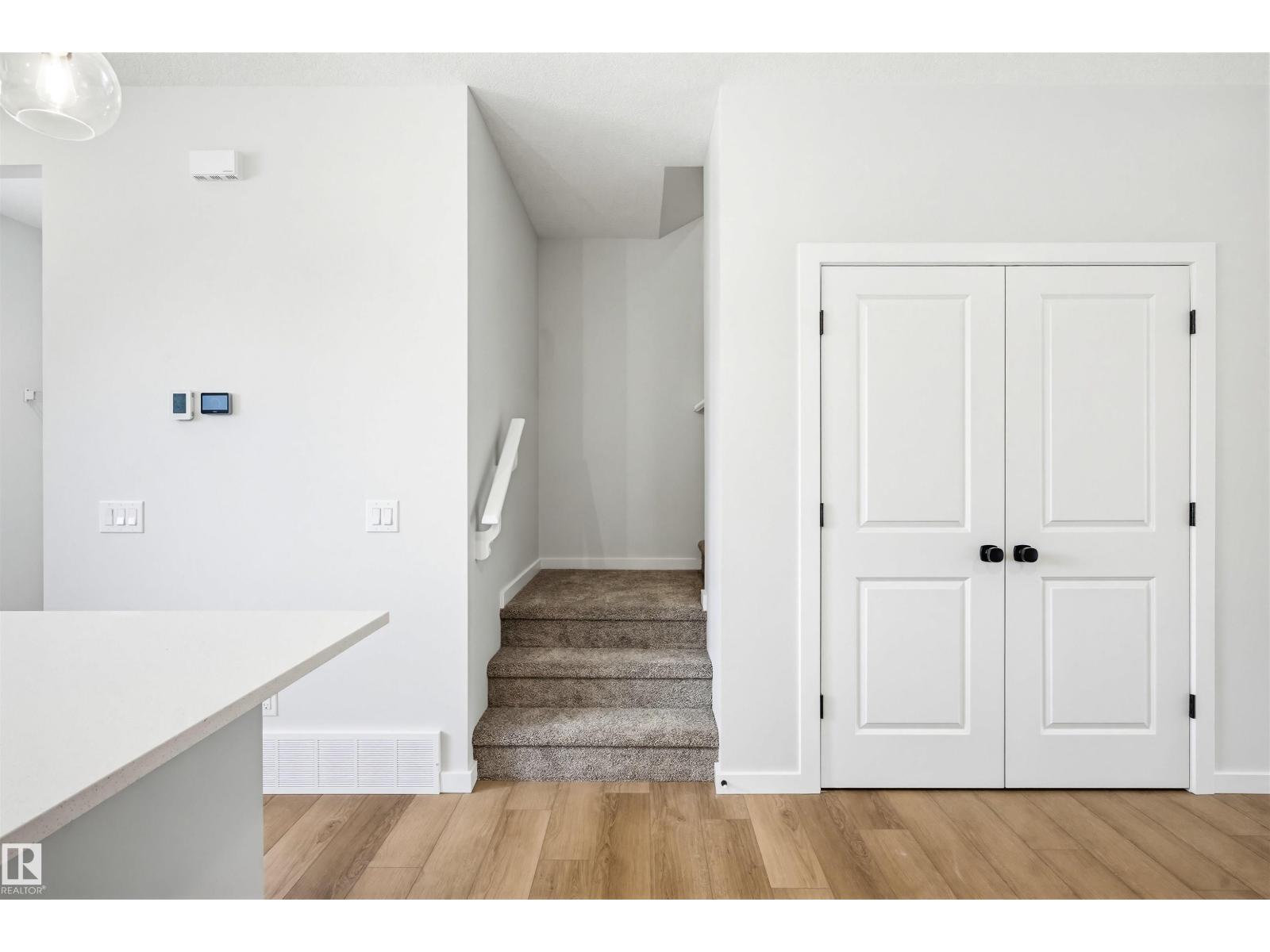 22429 83A Avenue NW - 17