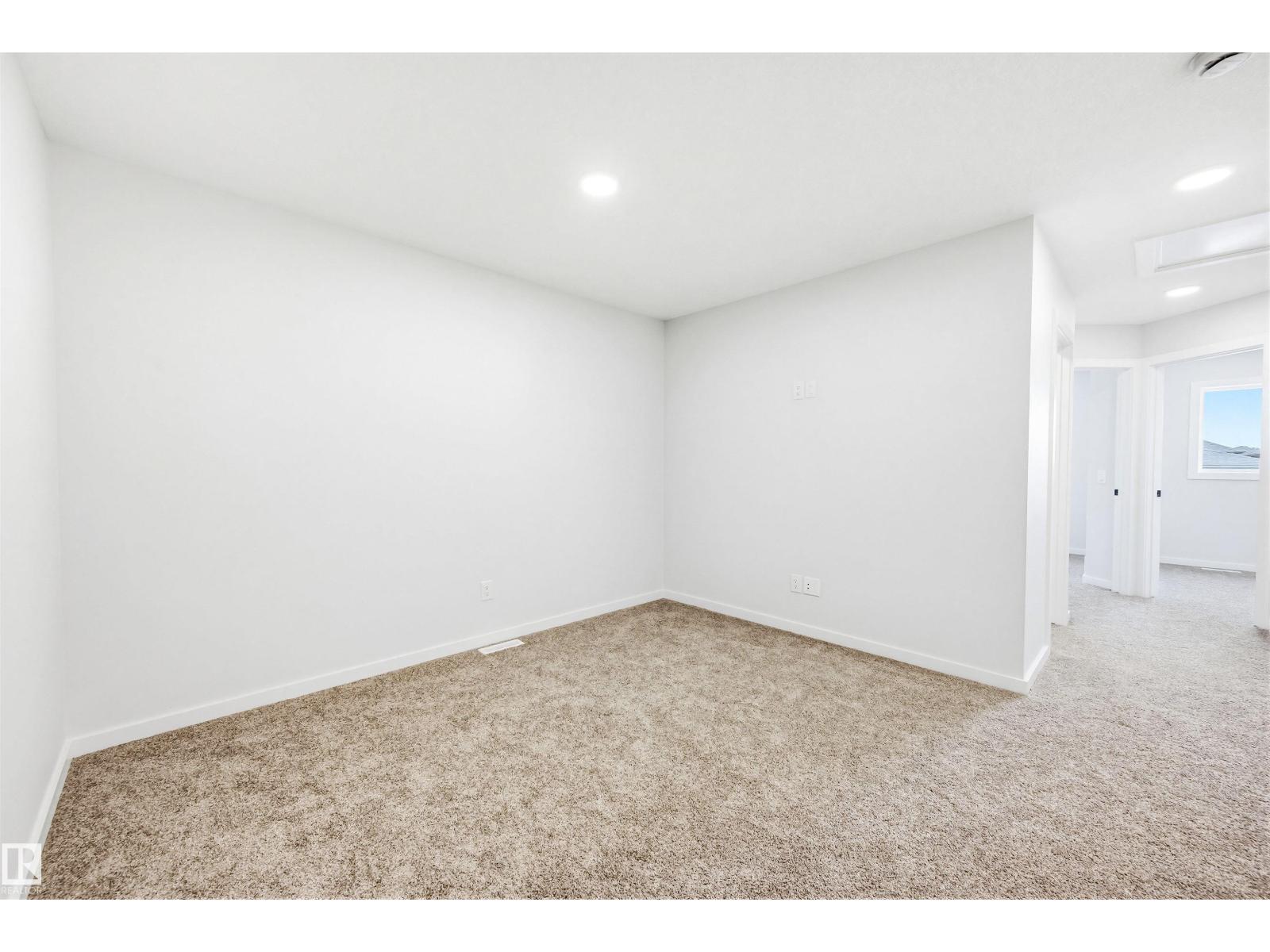 22429 83A Avenue NW - 19