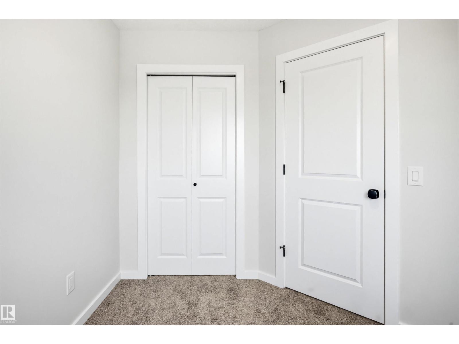 22429 83A Avenue NW - 27