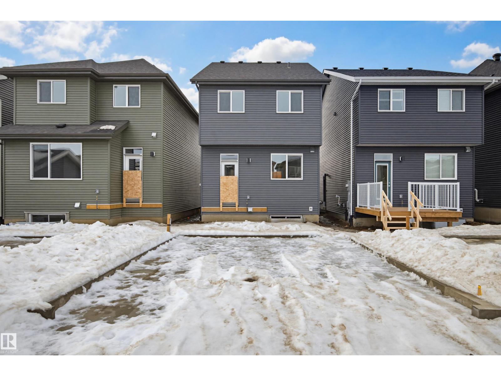 22429 83A Avenue NW - 34