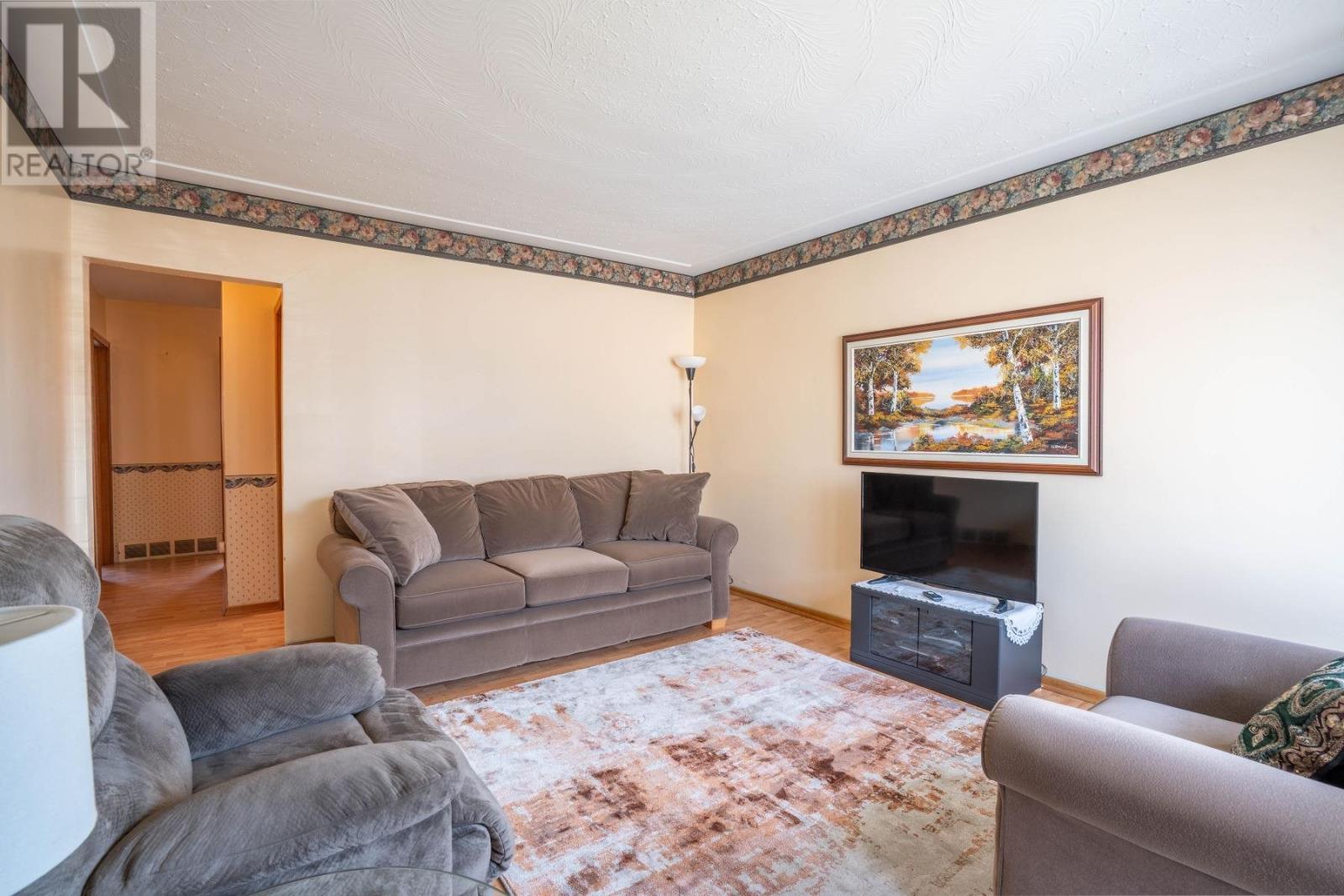 552 Sherbourne ST, Sault Ste. Marie, Ontario, P6C3X7 — Photo 3