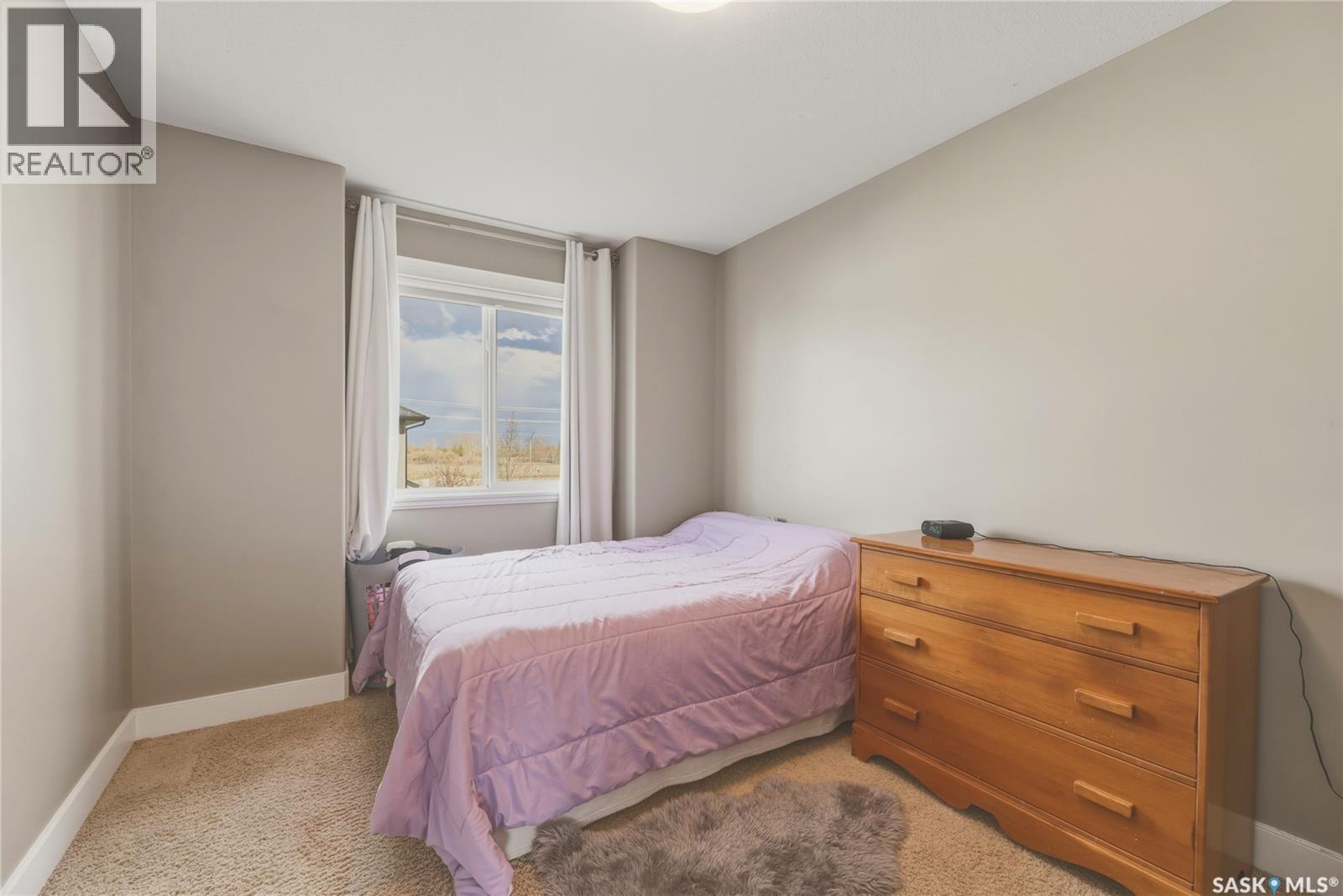#136 901 4th STREET - 18