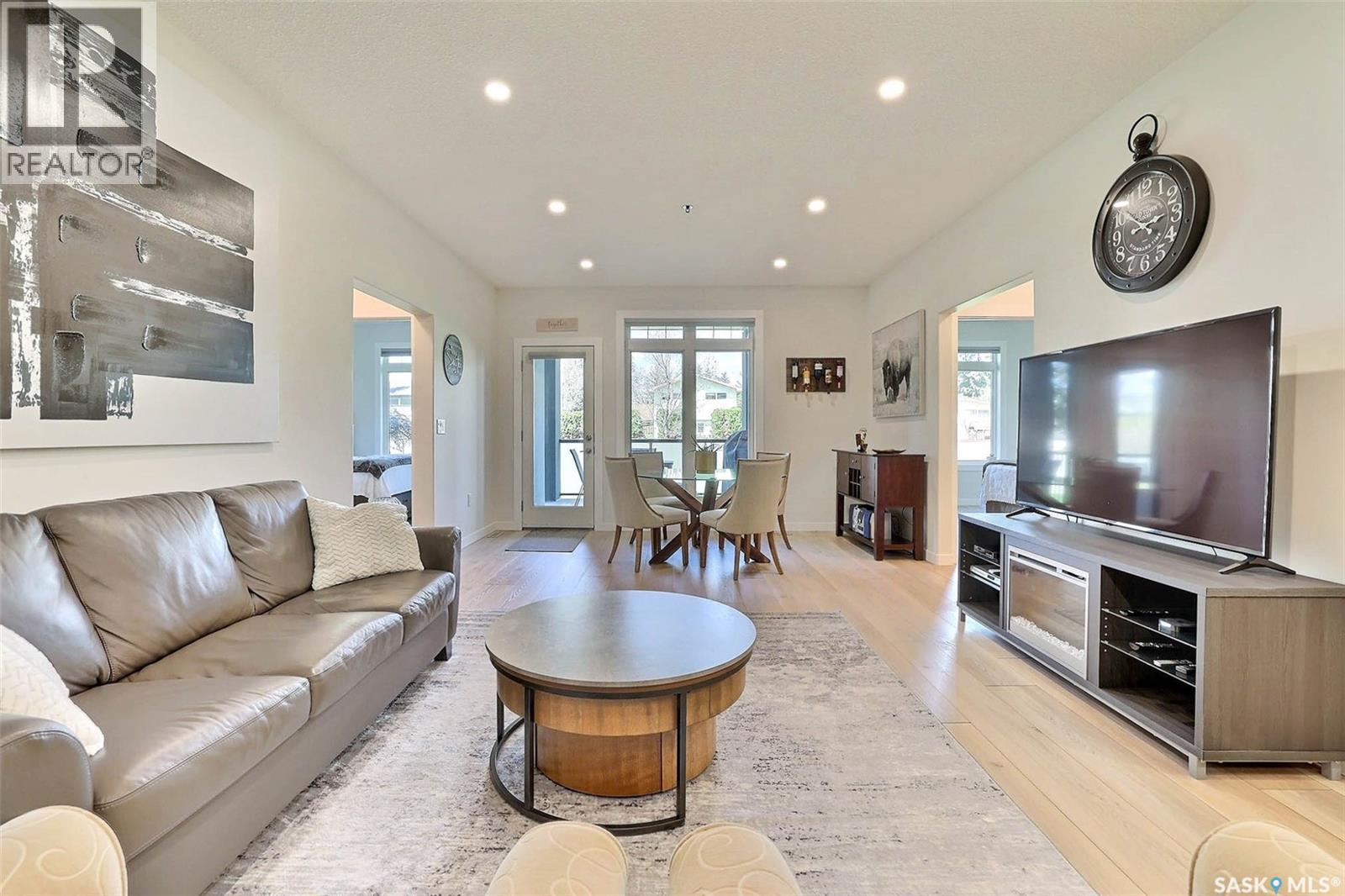 #103 4721 McTavish STREET - 12