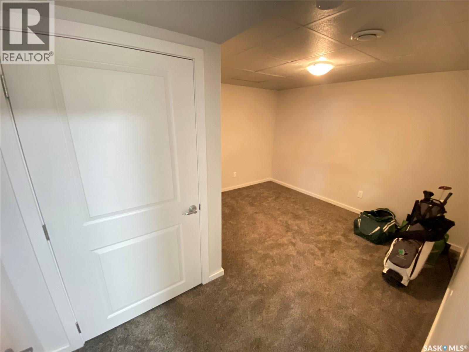 68 Fenson CRESCENT - 17