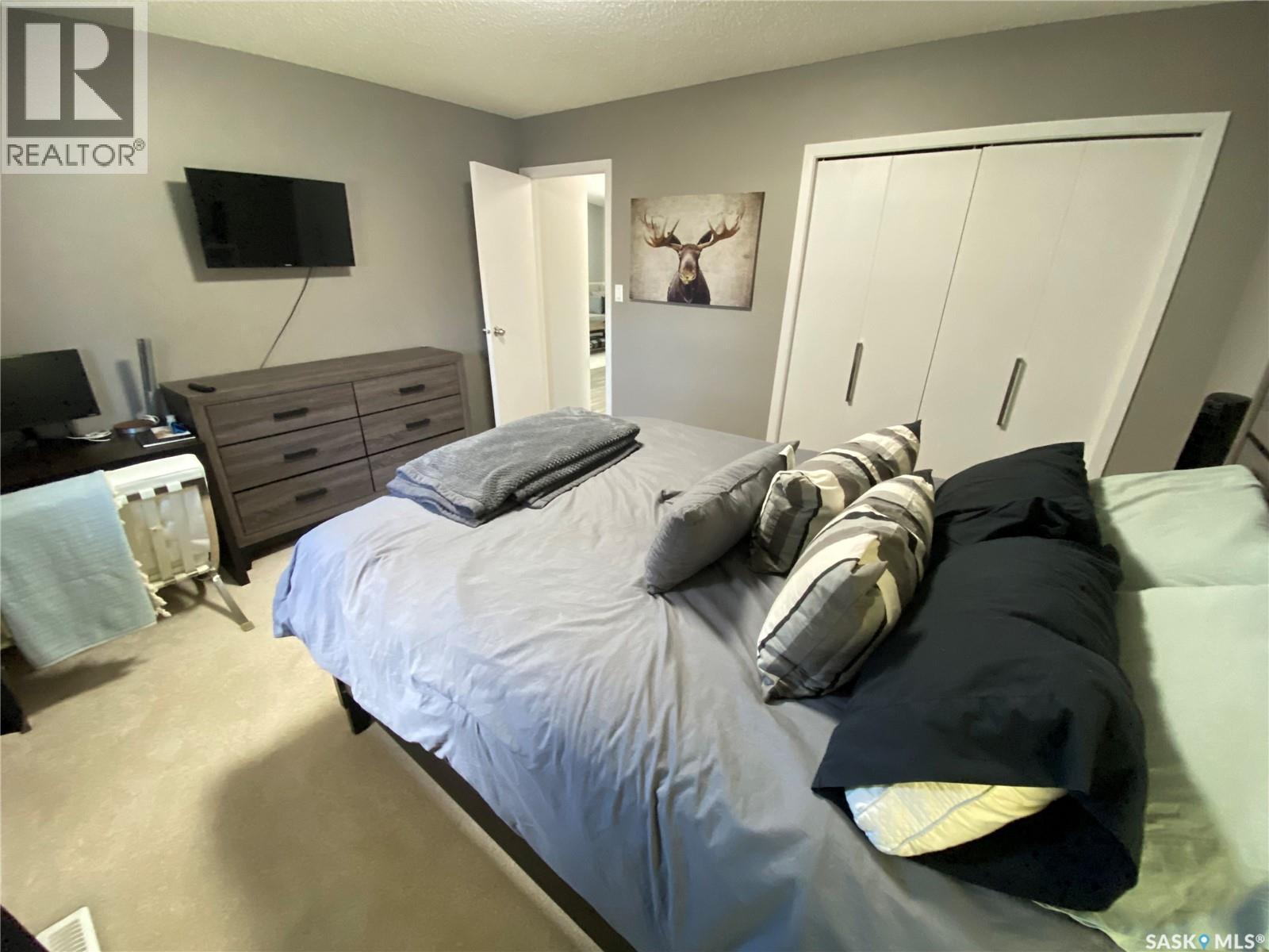 68 Fenson CRESCENT - 8