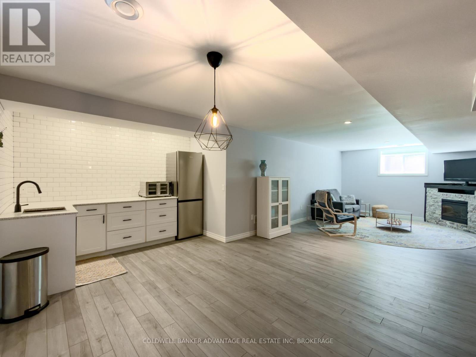 336 CREEKSIDE DRIVE - 33