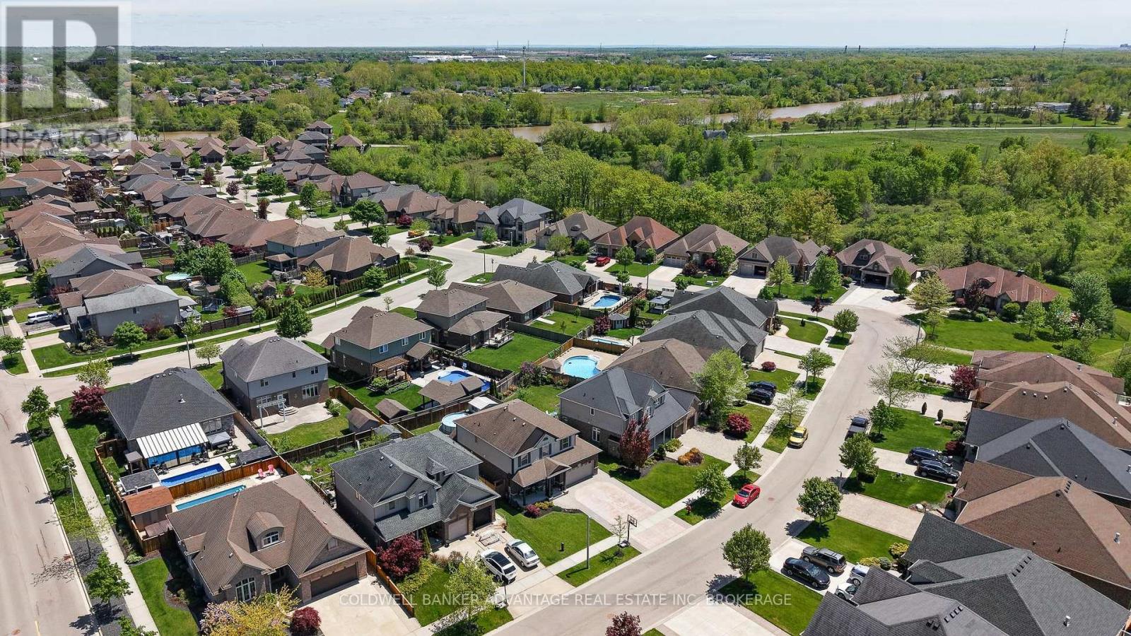 336 CREEKSIDE DRIVE - 46