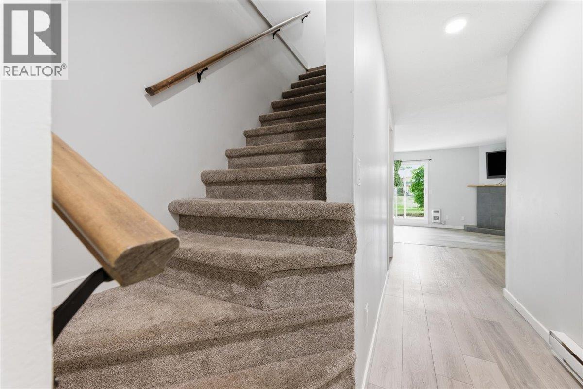 4 5300 25 Avenue, Vernon