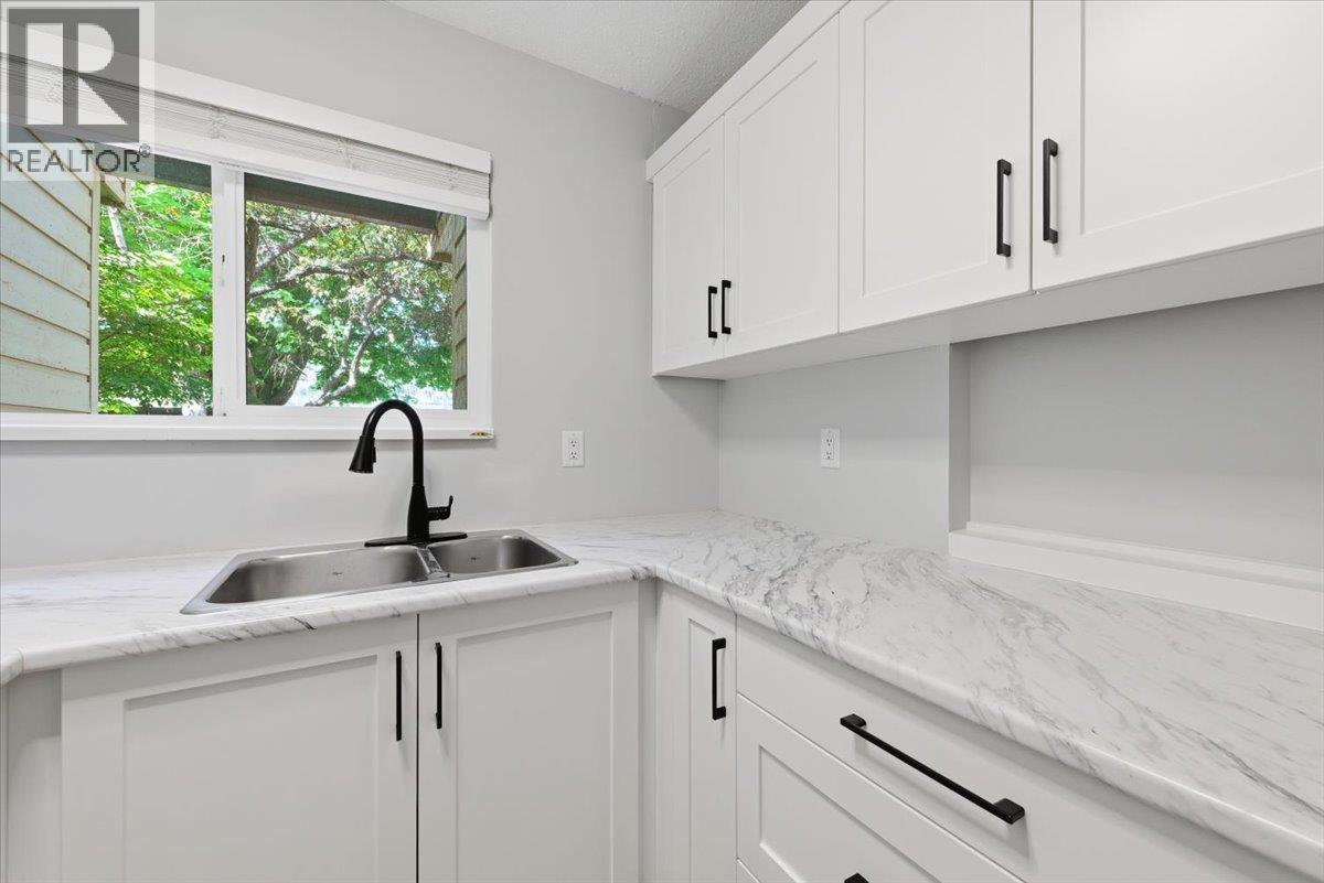 4 5300 25 Avenue, Vernon
