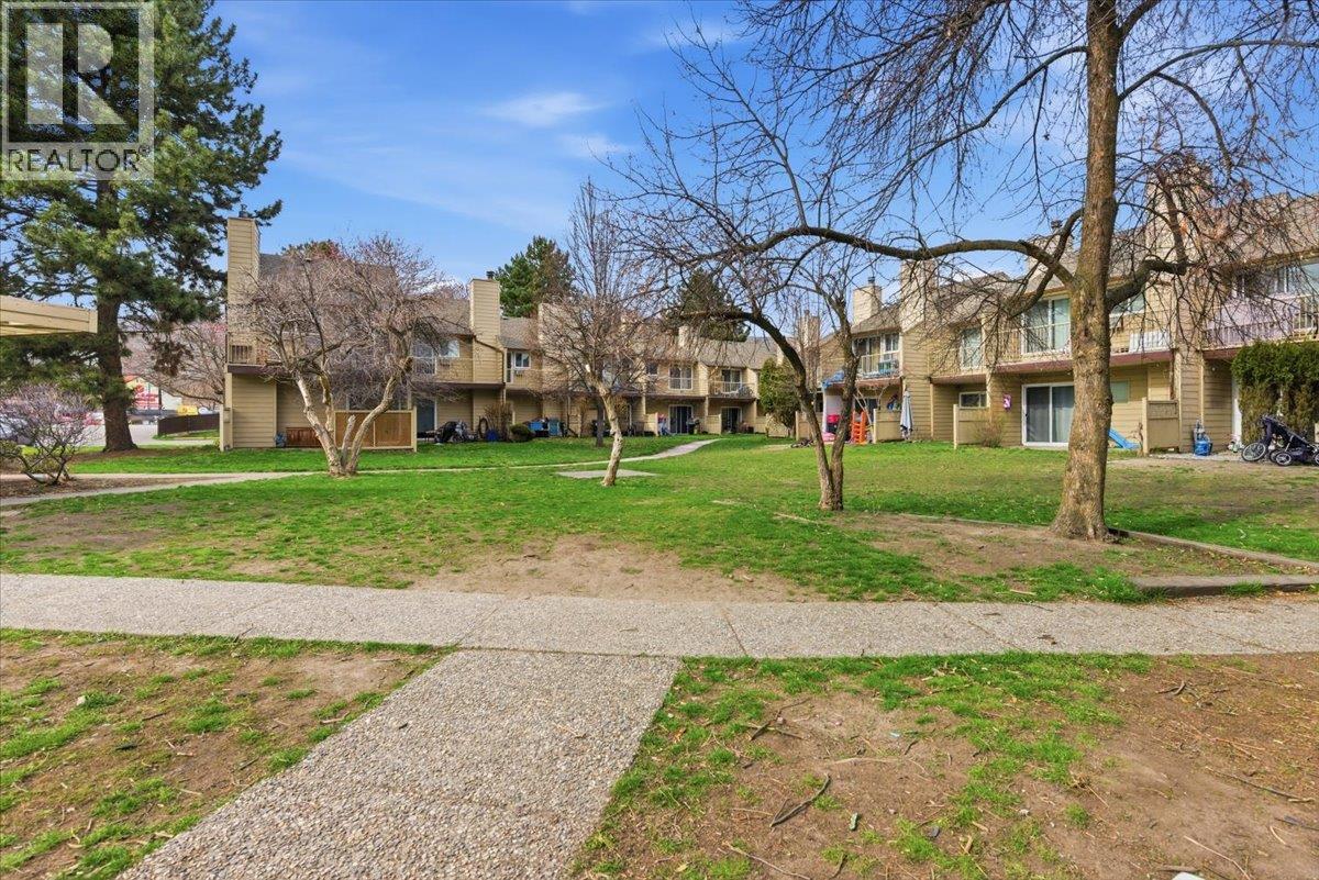 4 5300 25 Avenue, Vernon