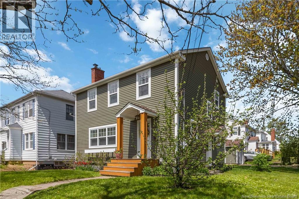73 Burlington Avenue - 41