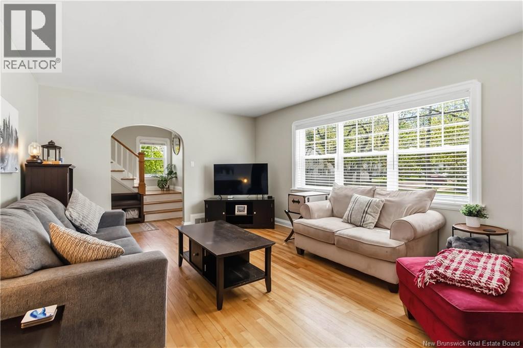 73 Burlington Avenue - 11