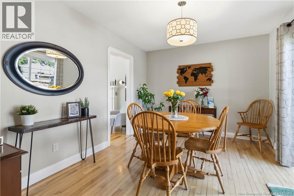 73 Burlington Avenue - 20