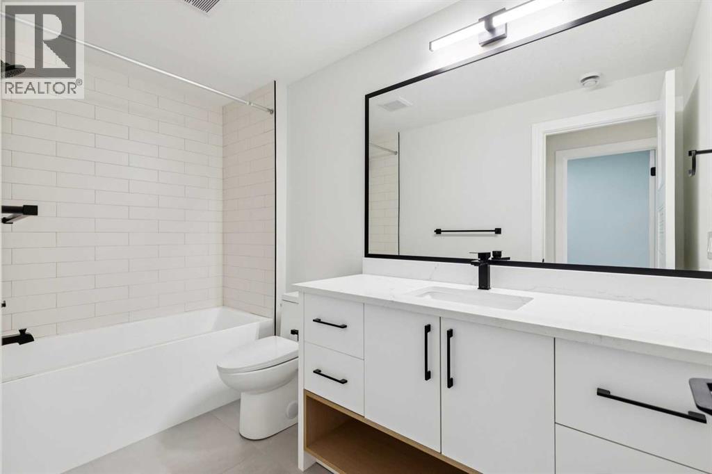 2810 38 Street SW - 44