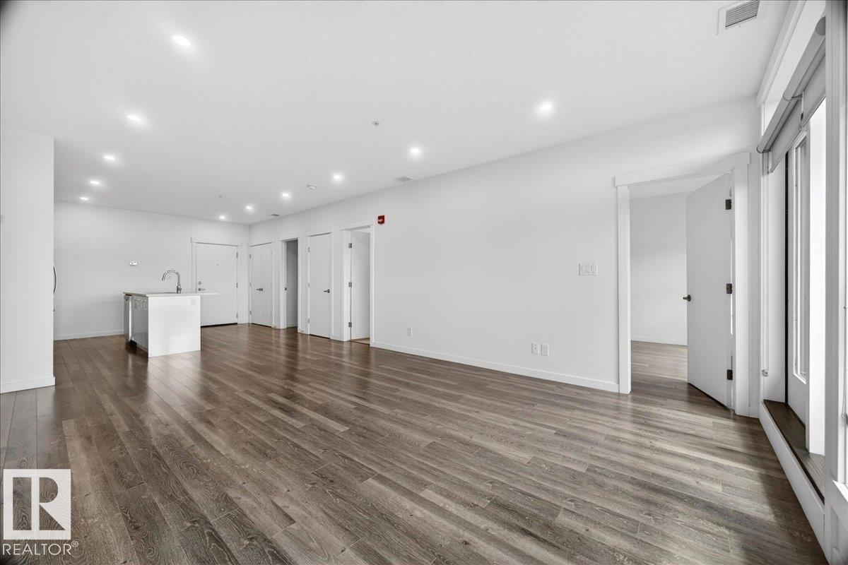#409 11503 76 AV NW - 26