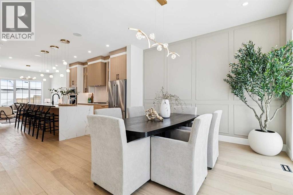 2810 38 Street SW - 4