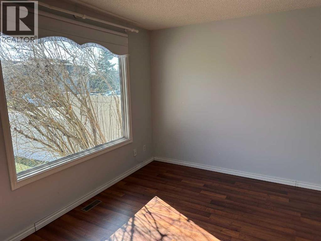 #100 740 Bracewood Drive SW - 8