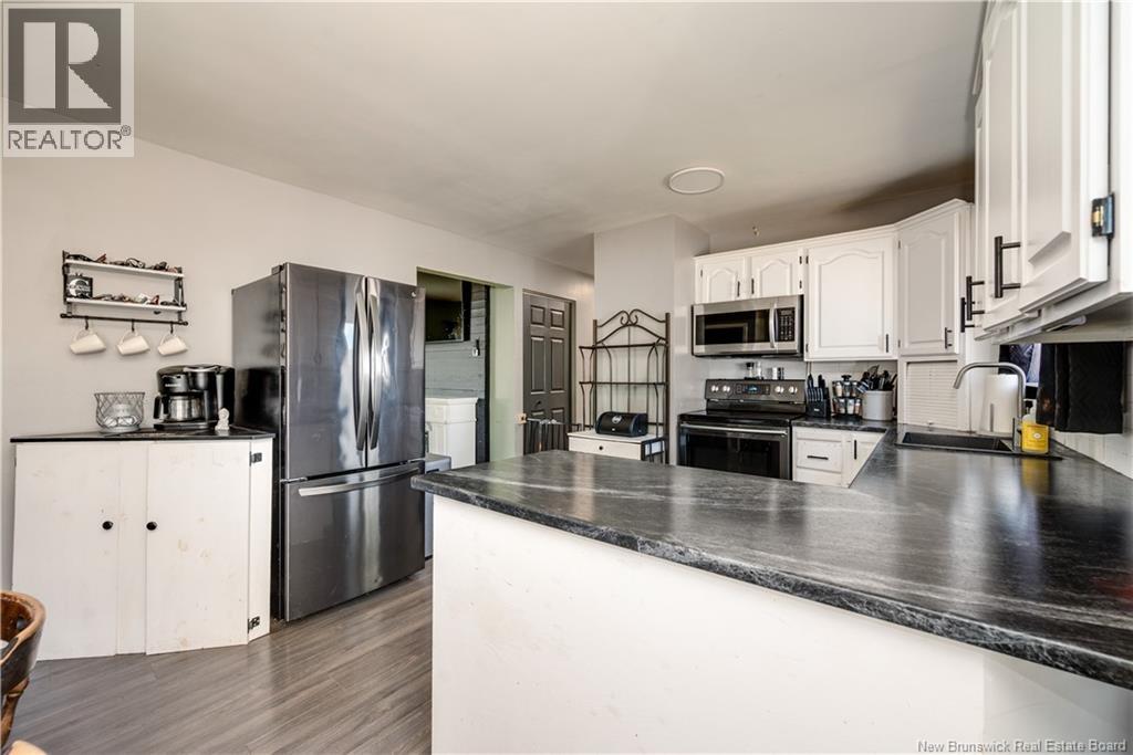 273 Buckingham Avenue - 11