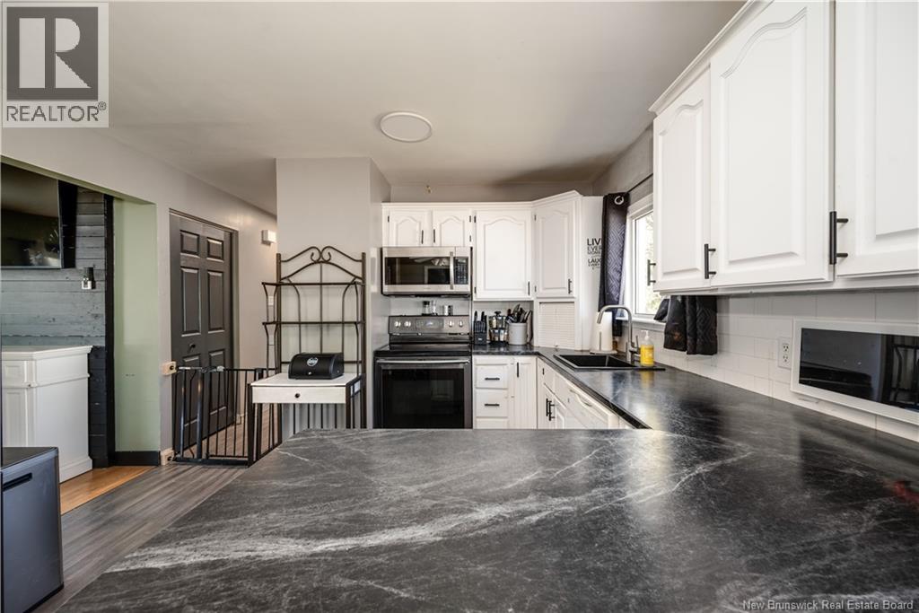 273 Buckingham Avenue - 12