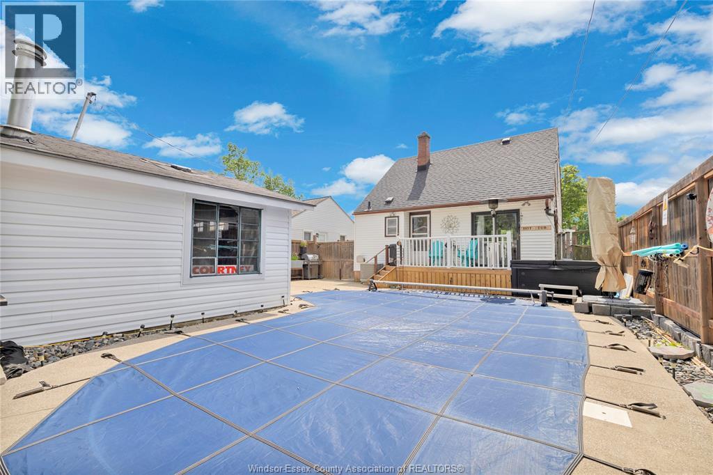 1042 EDWARD AVENUE, Windsor, Ontario, N8S2Z8 — Photo 10