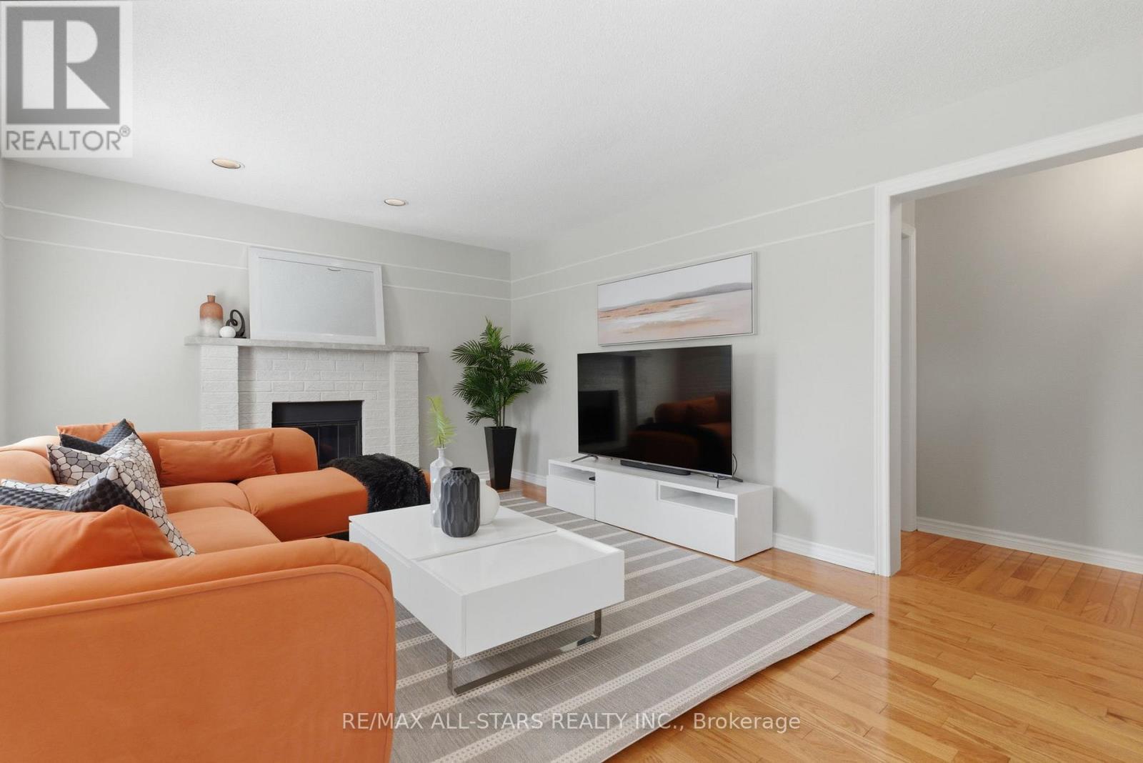 28 TESTA ROAD - 17