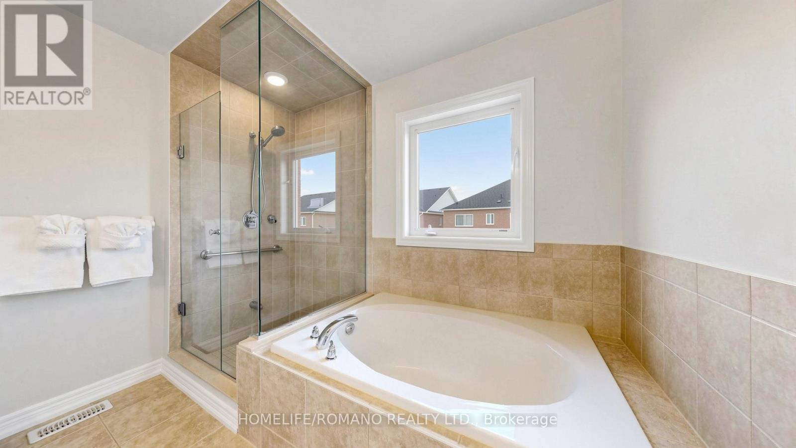 516 WOODSPRING AVENUE - 33
