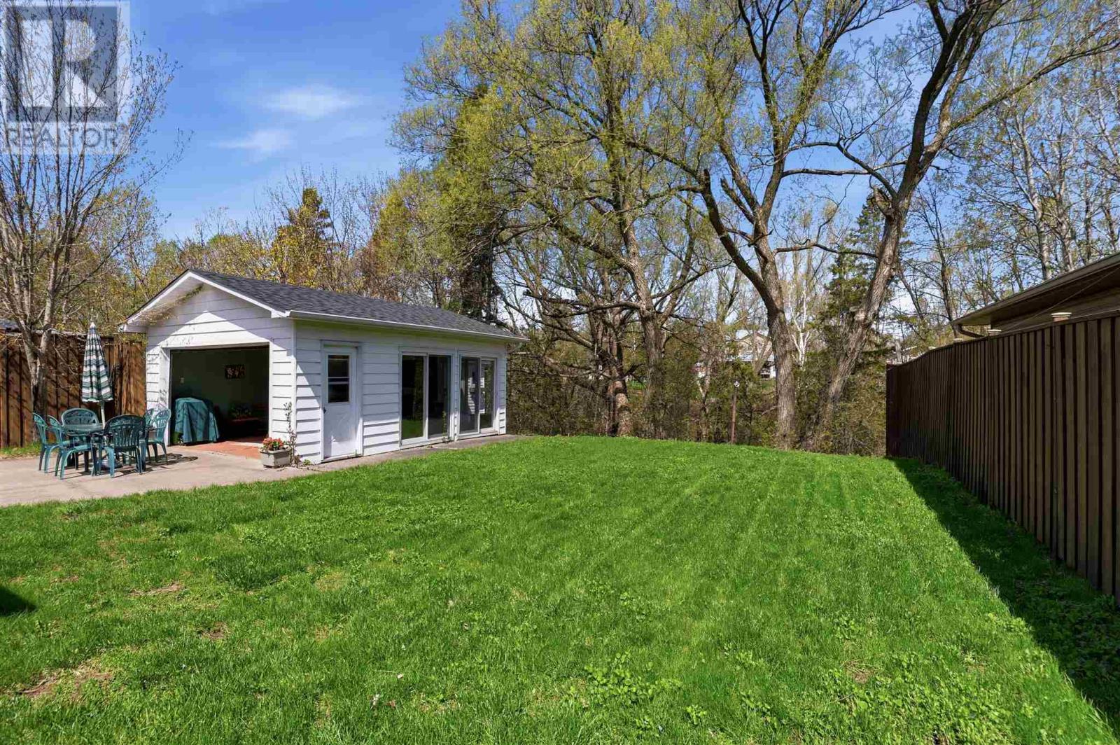 45 Grandview AVE, Sault Ste. Marie, Ontario, P6B3V7 — Photo 11