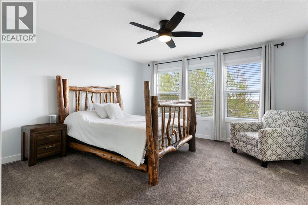 99 Ridge View Close, Cochrane