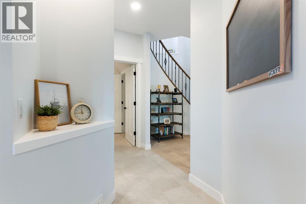 99 Ridge View Close, Cochrane