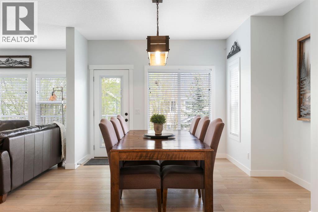 99 Ridge View Close, Cochrane