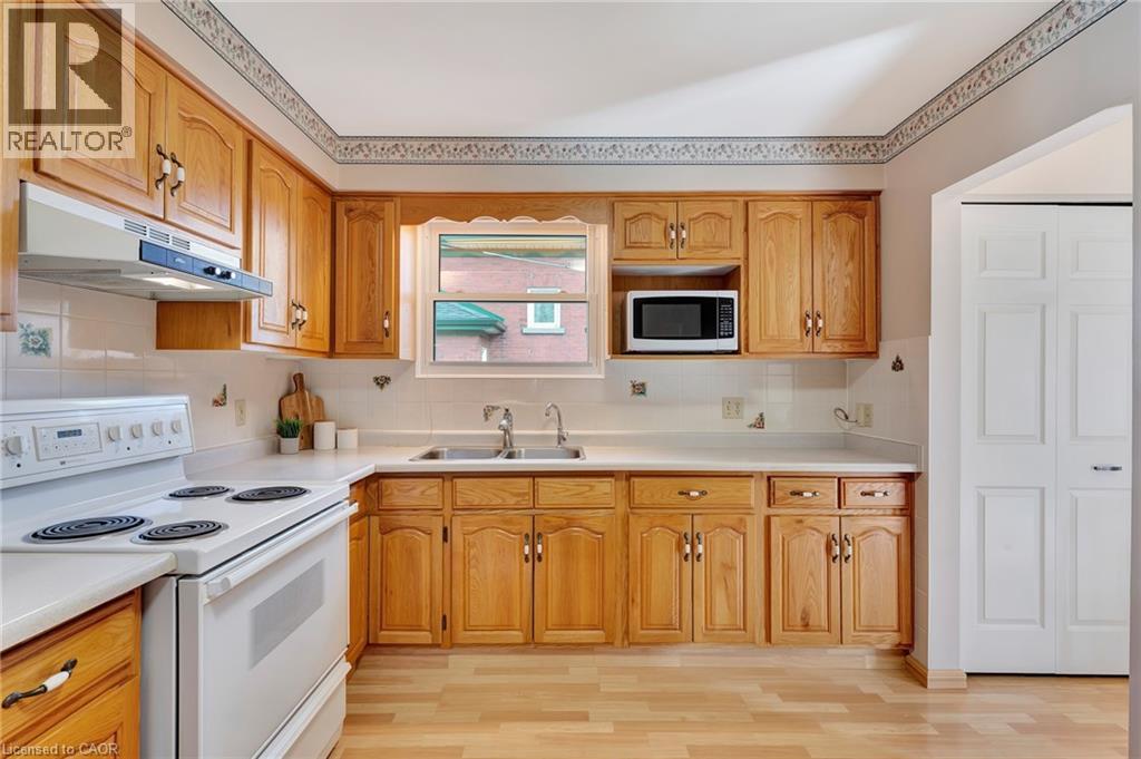 73 BRUNSWICK Avenue - 12