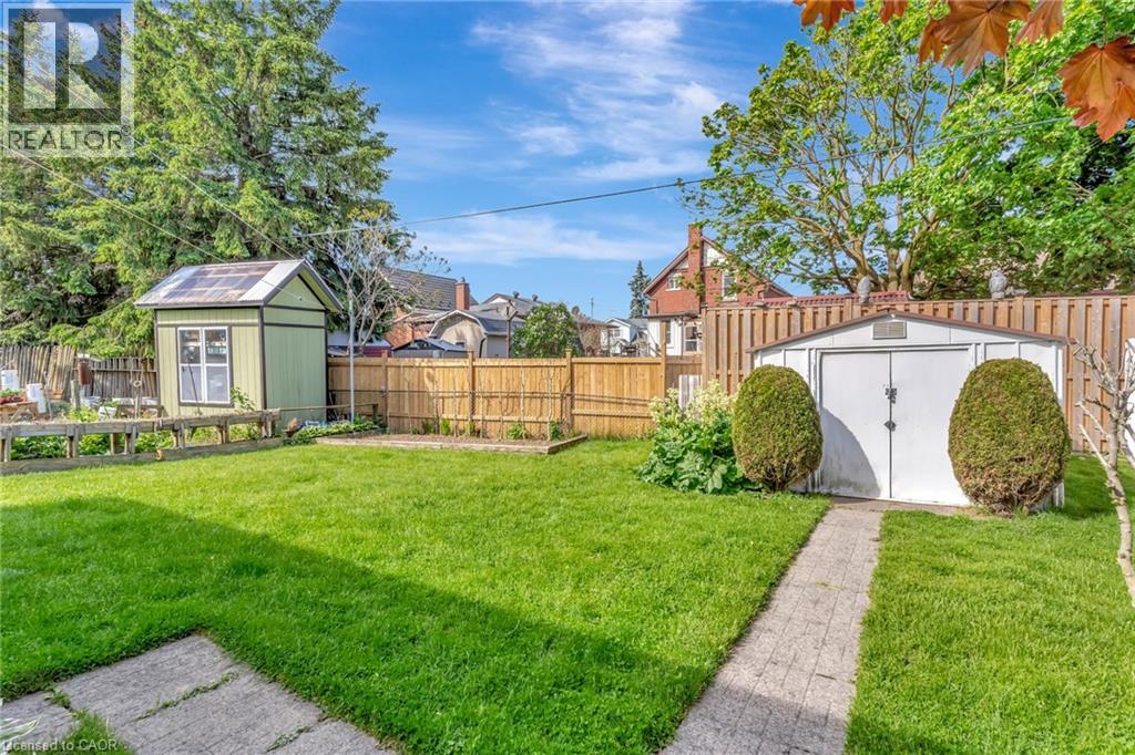 73 BRUNSWICK Avenue - 33