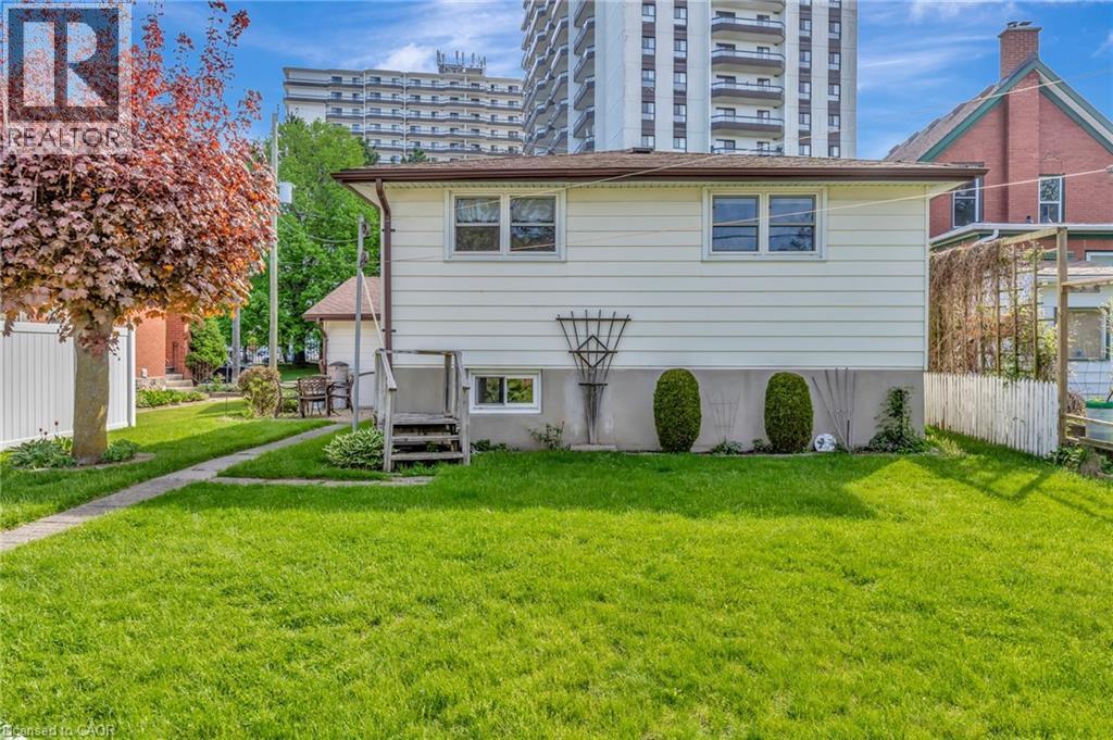 73 BRUNSWICK Avenue - 35