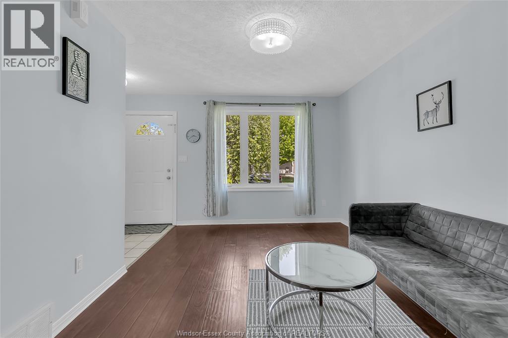 3453 CARIBOU CRESCENT - 5