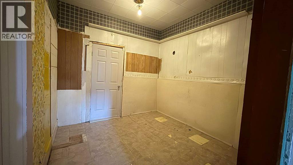 2520 213 Street - 5
