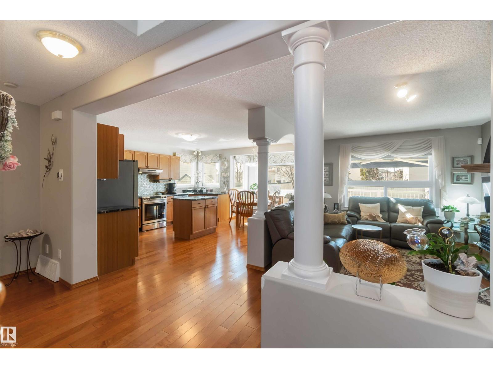 17224 83 ST NW - 5