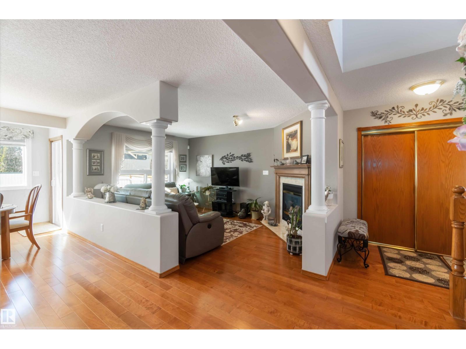 17224 83 ST NW - 6