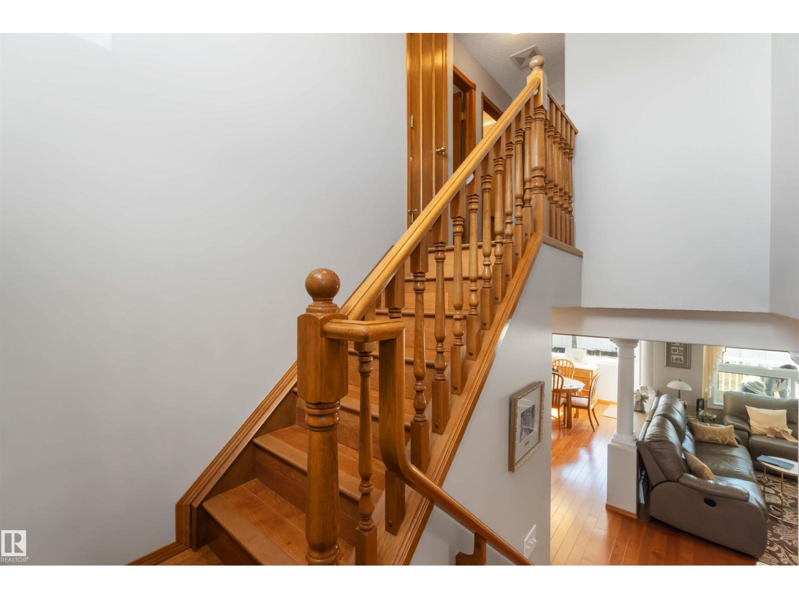 17224 83 ST NW - 17